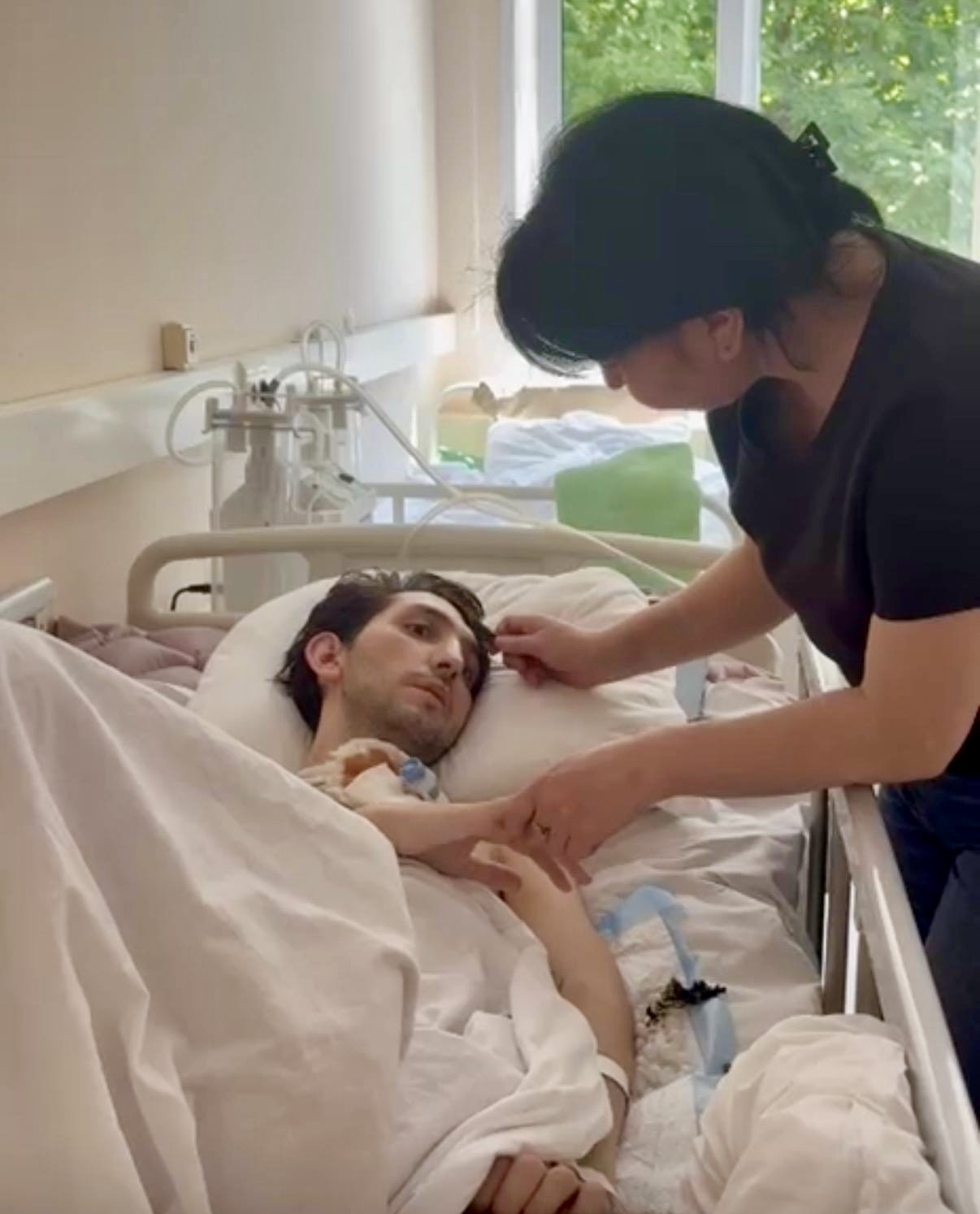 Video thumbnail message from family